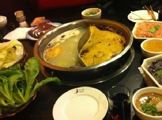 SanGe Ting Chongqing Hotpot